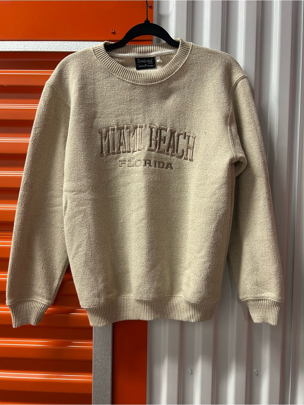 Miami Beach, Florida embroidered crewneck sweatshirt Comfortex